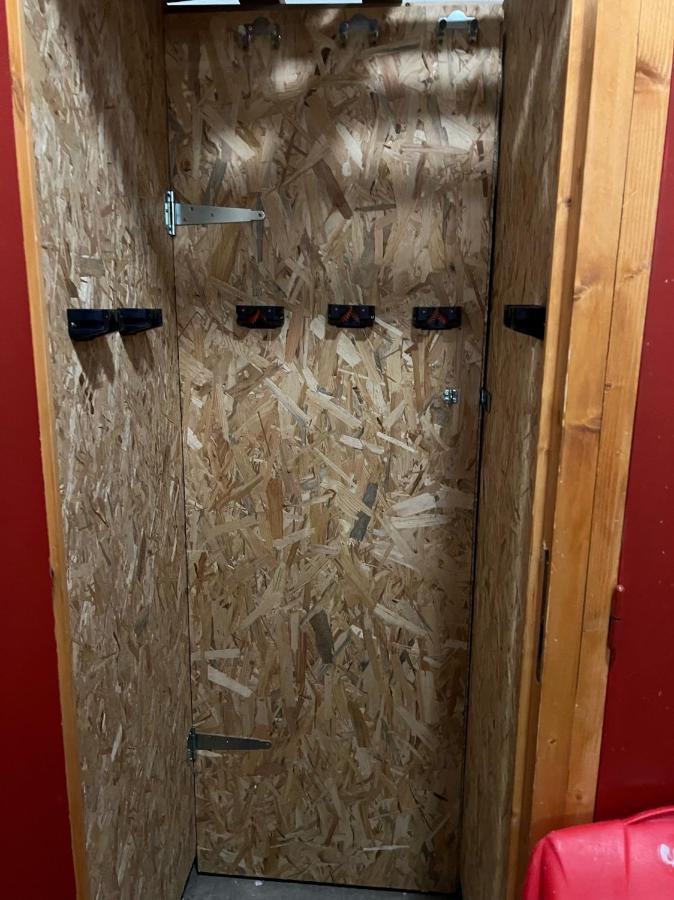 Appartement Risoul, 2 pièces, 6personnes avec Piscine Esterno foto