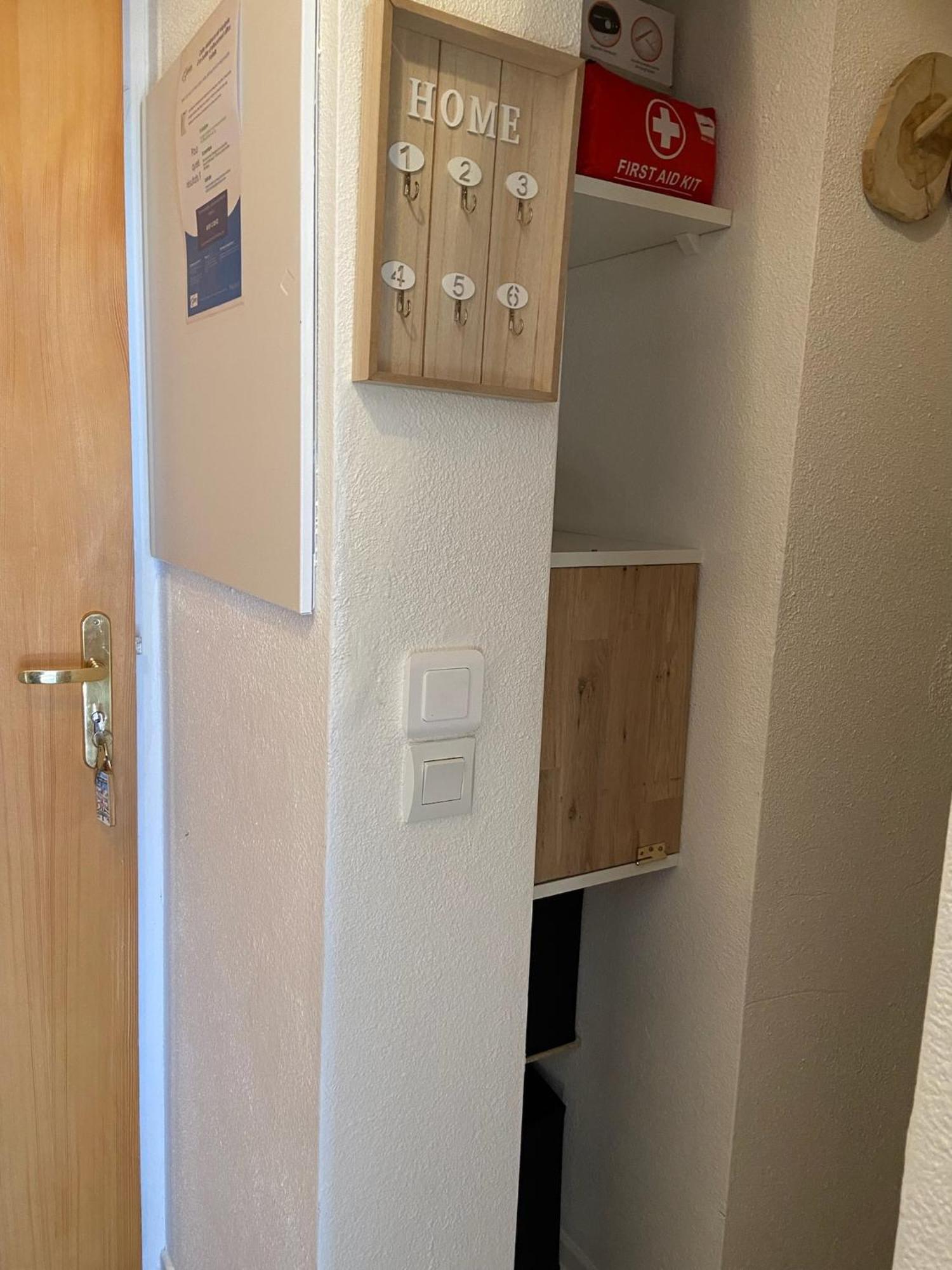Appartement Risoul, 2 pièces, 6personnes avec Piscine Esterno foto