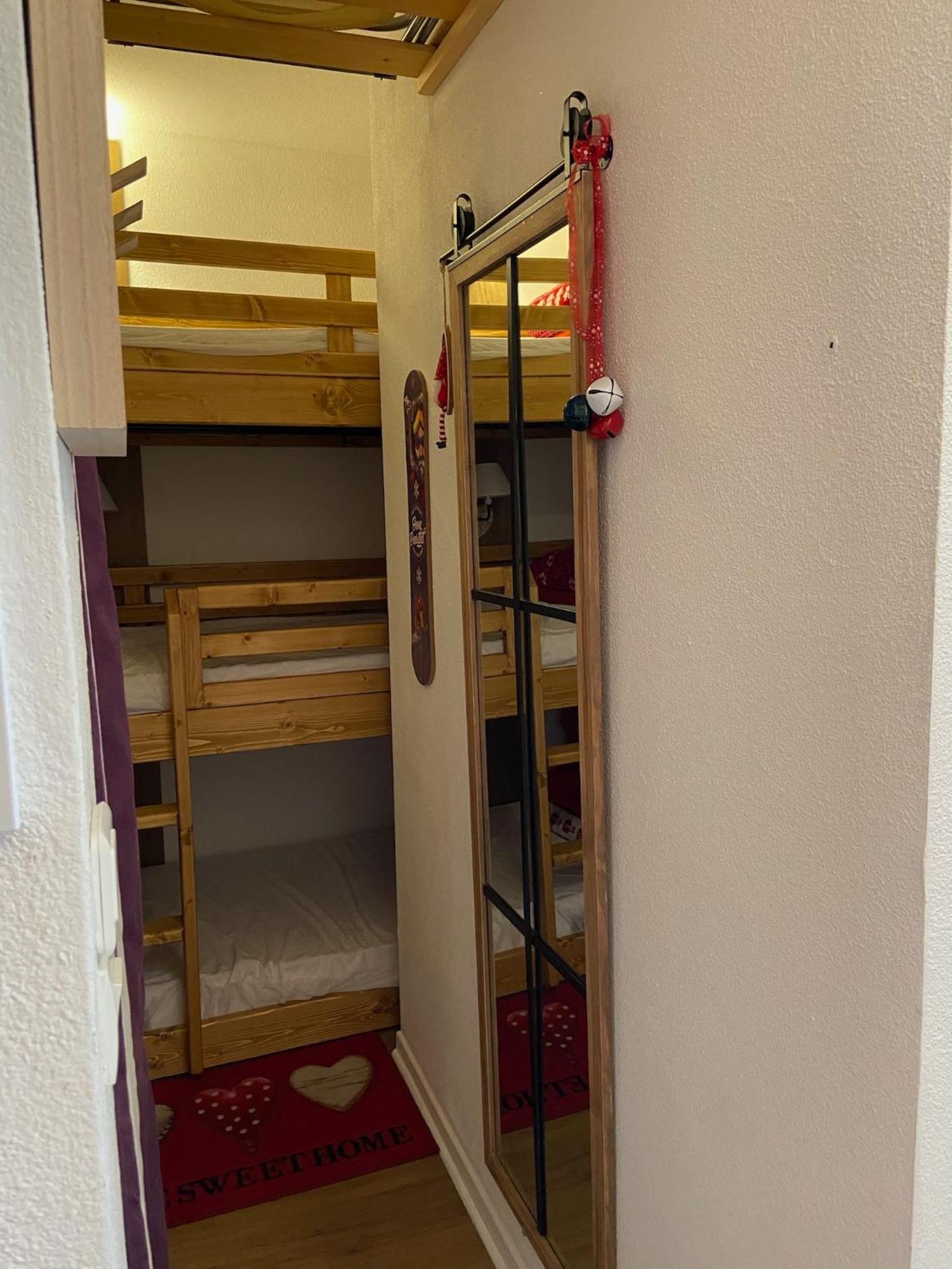 Appartement Risoul, 2 pièces, 6personnes avec Piscine Esterno foto