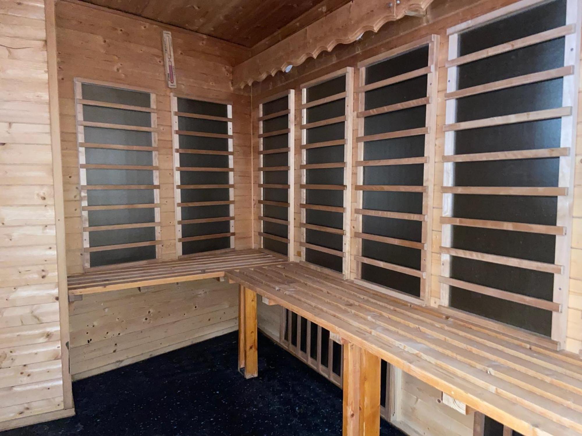 Appartement Risoul, 2 pièces, 6personnes avec Piscine Esterno foto