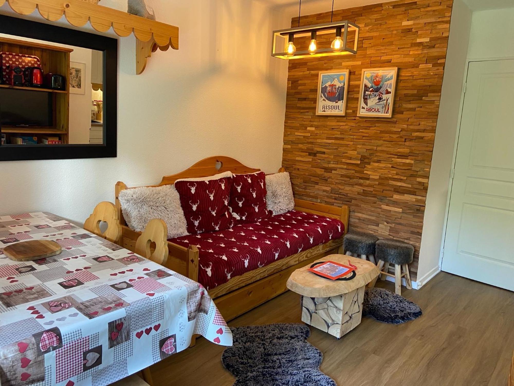 Appartement Risoul, 2 pièces, 6personnes avec Piscine Esterno foto